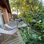 Maja's Sunrise Haven Mala Nedelja