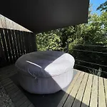 بيت للعطل Maja's Sunrise Haven *