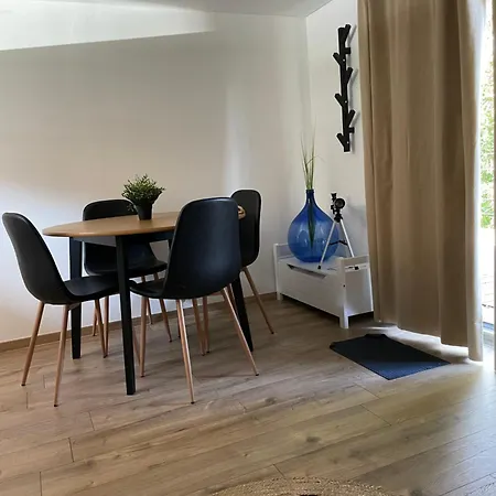 Semesterbostad Maja's Sunrise Haven Mala Nedelja